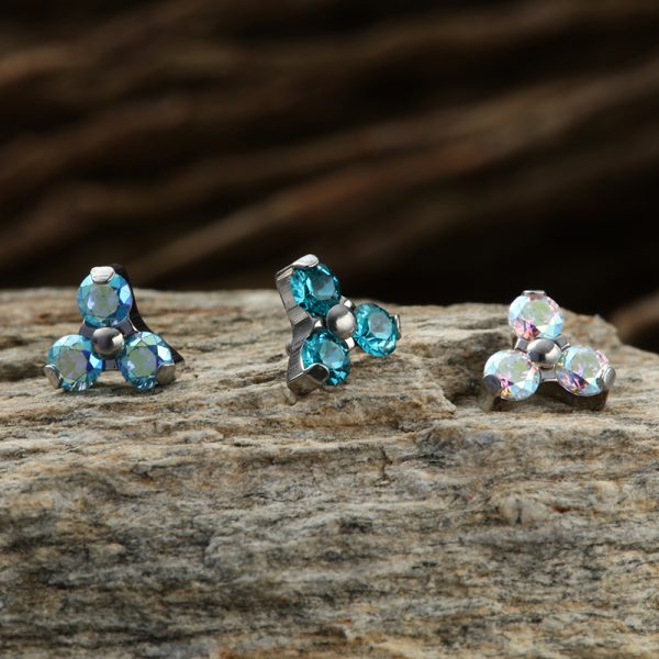 Titanium Internally Threaded Prong Set CZ Trinity Cluster End - Image 3